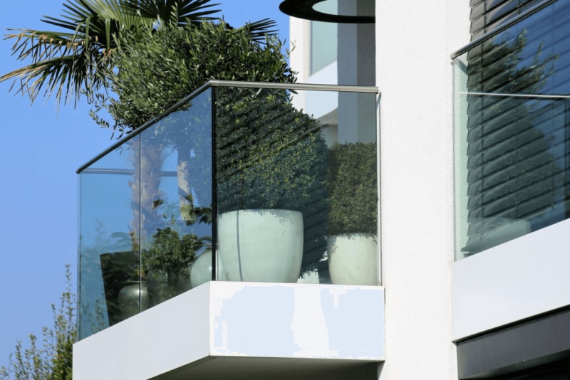 What Should You Know Before Installing The Glass Railing System