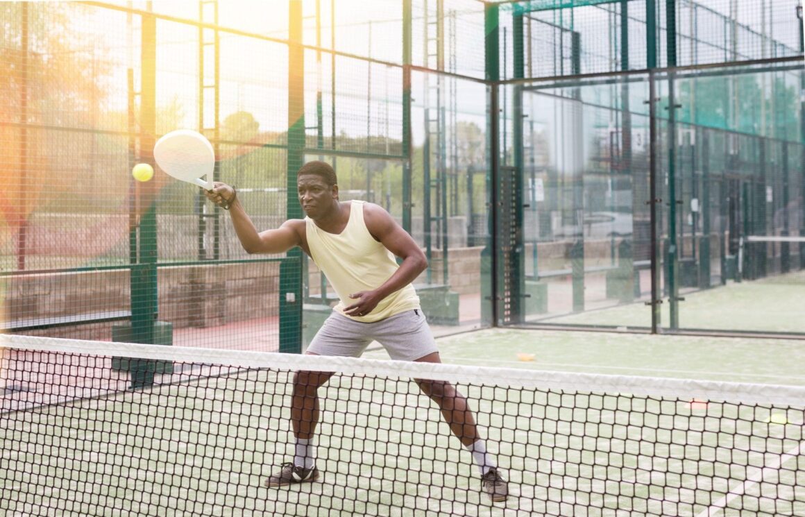 Tempered Glass application in Sports Courts Fences